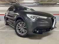 Usado Alfa Romeo Stelvio Super 160 CV (117 kW) 2022 Gris SUV