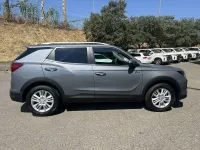 Usado SsangYong Korando 149 CV (109 kW) 2023 Gris SUV