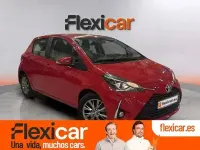 Usado Toyota Yaris Active 69 CV (50 kW) 2018 Rojo Berlina