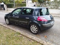 Usado Renault Mégane II Dynamique 105 CV (77 kW) 2008 Gris / plata Berlina