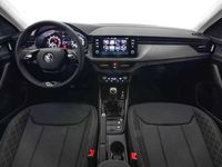 Usado Skoda Scala Ambition 110 CV (80 kW) 2023 Azul Utilitario