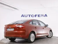 Usado Ford Mondeo Trend 140 CV (102 kW) 2008 Granate