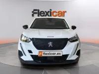 Usado Peugeot 2008 Active 110 CV (80 kW) 2022 Blanco SUV