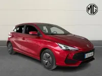 Usado MG MG3 116 CV (85 kW) 2025 Rojo Utilitario