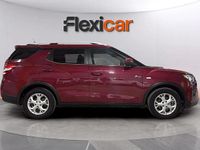 Usado Ssangyong (KGM) Tivoli 163 CV (119 kW) 2023 Rojo SUV