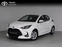 Usado Toyota Yaris Hybrid Business Edition 116 CV (85 kW) 2021 Blanco Berlina