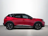 Usado Peugeot 2008 GT 131 CV (96 kW) 2023 Rojo SUV
