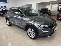Usado VW T-Roc Advance 150 CV (110 kW) 2021 Gris / plata SUV