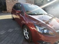 Używany Ford Focus Trend 115 KM (84 kW) 2008 Czerwony Sedan/Limuzyna