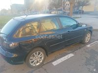 Usado Mazda 3 Active 105 CV (77 kW) 2006 Negro Berlina
