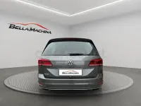 Usado VW Golf Sportsvan Advance 115 CV (84 kW) 2019 Gris / plata Monovolumen