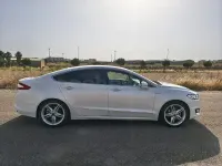 Usado Ford Mondeo Vignale 190 CV (139 kW) 2018 Blanco Berlina