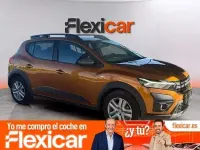 Usado Dacia Sandero Essentiel 91 CV (66 kW) 2021 Naranja Berlina