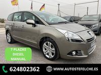 Usado Peugeot 5008 Premium 112 CV (82 kW) 2011 Beige Monovolumen