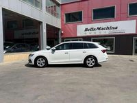 Usado Skoda Octavia Ambition 151 CV (111 kW) 2021 Amarillo Familiar
