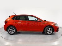 Usado VW Polo R-line 110 CV (80 kW) 2023 Rojo Utilitario