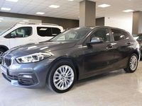 Używany BMW 118 150 KM (110 kW) 2021 Szary Hatchback