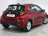 Usado Toyota Yaris Active 116 CV (85 kW) 2021 Burdeos Utilitario