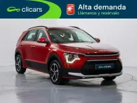 Usado Kia Niro 105 CV (77 kW) 2025 Rojo SUV
