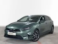 Usado Kia Ceed 120 CV (88 kW) 2023 Verde Utilitario