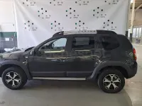 Usado Dacia Duster Lauréate 125 CV (91 kW) 2017 Negro SUV