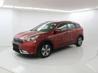 Usado Kia Niro 141 CV (103 kW) 2018 Rojo SUV