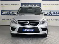Usado Mercedes ML63 AMG AMG 525 CV (386 kW) 2015 Gris / plata SUV