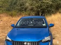 Usado Peugeot 208 Allure 100 CV (73 kW) 2020 Azul Utilitario