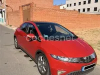 Usado Honda Civic Executive 140 CV (102 kW) 2006 Rojo Berlina