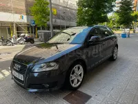 Usado Audi A3 Ambiente 140 CV (102 kW) 2010 Negro Utilitario