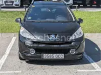 Usado Peugeot 207 90 CV (66 kW) 2008 Negro Familiar