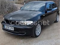 Usado BMW 116 122 CV (89 kW) 2009 Negro Utilitario