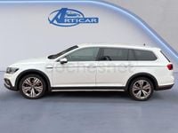 Usado VW Passat Alltrack 200 CV (147 kW) 2021 Blanco Familiar