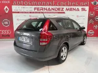 Usado Kia Ceed 126 CV (92 kW) 2010 Gris / plata Utilitario
