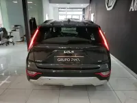 Usado Kia Niro 141 CV (103 kW) 2022 Negro SUV