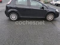 Usado Fiat Punto Pop 69 CV (50 kW) 2013 Negro Utilitario