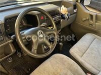 Begagnad VW Transporter 68 HK (50 kW) 2002 Grå Van