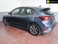 Usado Ford Focus ST-Line 125 CV (91 kW) 2023 Azul Utilitario
