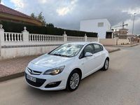 Usado Opel Astra Excellence 110 HP (80 kW) 2015 Branco Sedan