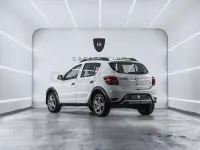 Usado Dacia Sandero Essentiel 101 CV (74 kW) 2020 Blanco Berlina