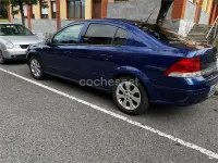 Usado Opel Astra Enjoy 115 CV (84 kW) 2008 Azul Berlina