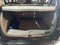 Usado Renault Scénic II Authentique 120 CV (88 kW) 2004 Plateado Monovolumen