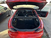 Usado Hyundai Coupé 114 CV (83 kW) 1997 Rojo Coupe