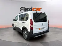 Usado Peugeot Rifter Allure 100 CV (73 kW) 2023 Blanco Monovolumen