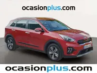 Usado Kia Niro 141 CV (103 kW) 2020 Rojo SUV