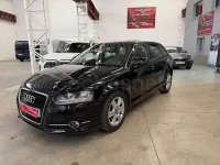 Usado Audi A3 Attraction 140 CV (102 kW) 2011 Negro Utilitario