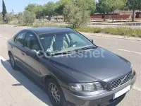 Usado Volvo S60 170 CV (125 kW) 2001 Verde Berlina