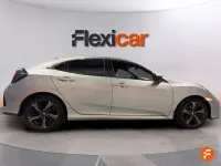 Usado Honda Civic Elegance 129 CV (94 kW) 2018 Gris Utilitario