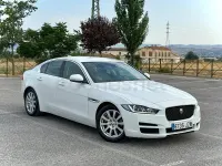 Usado Jaguar XE Pure 180 CV (132 kW) 2017 Blanco Berlina