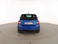 Usado Skoda Fabia 95 CV (69 kW) 2021 Azul Utilitario